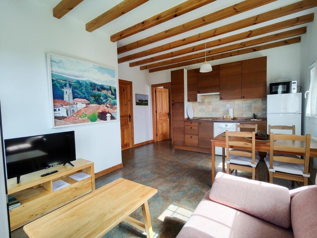 Apartamentos Corona Comillas Extérieur photo