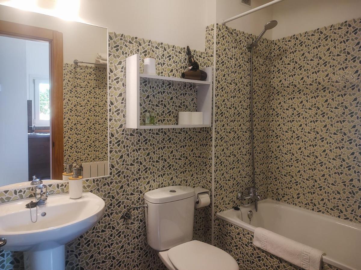 Apartamentos Corona Comillas Extérieur photo